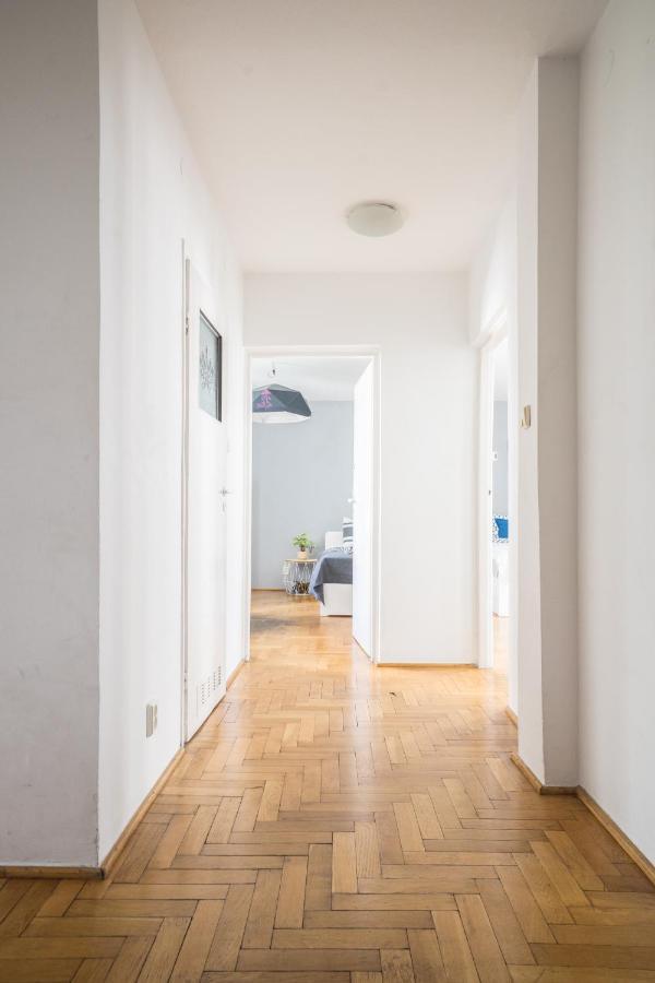 Oomph Warsaw Central 3-Bedroom Flat Extérieur photo