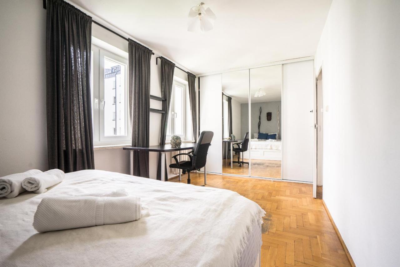 Oomph Warsaw Central 3-Bedroom Flat Extérieur photo